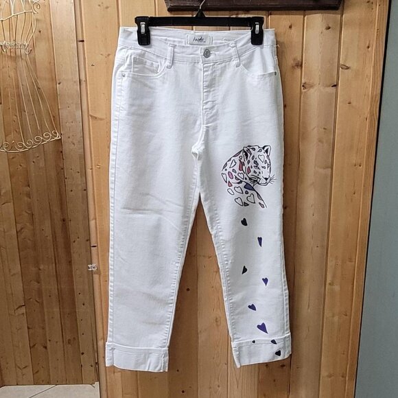 Unique Angels Capri Jeans with Hearts and Tiger Design - Size 4 - Picture 1 of 6